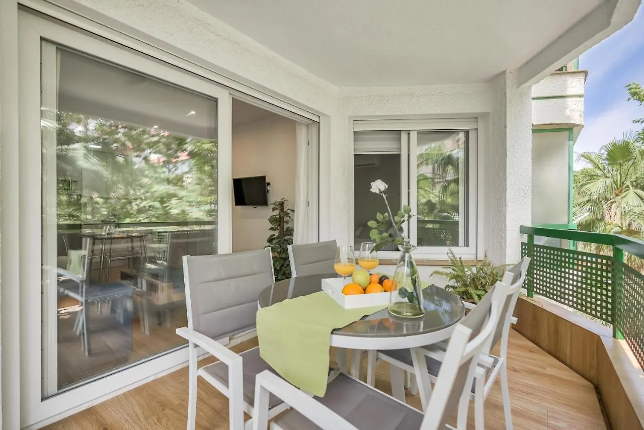 Sur Suites Pauli Fuengirola Apartment